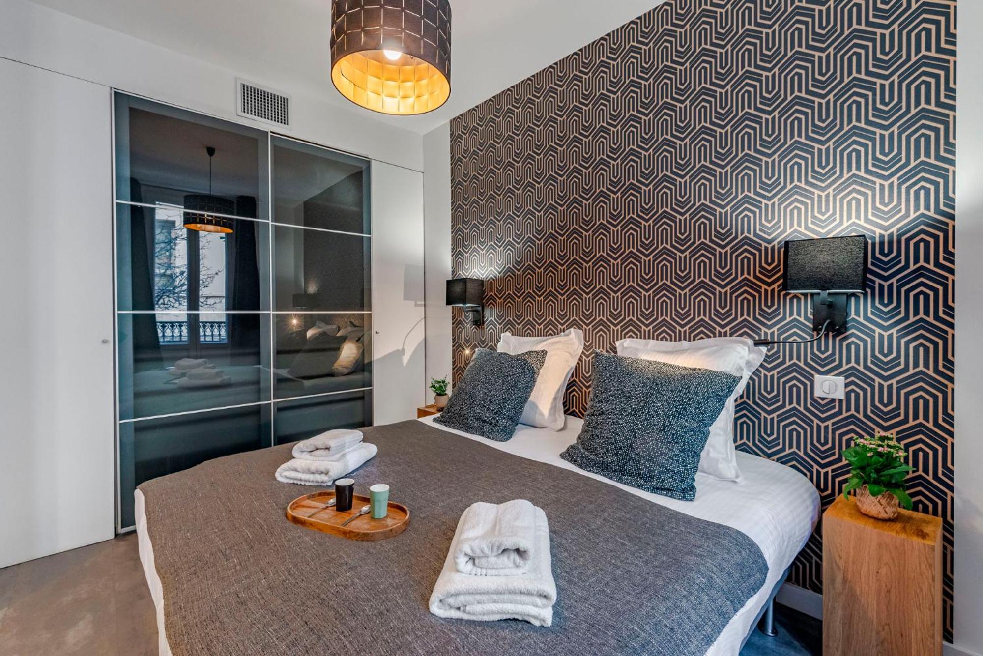 Luxury Family 2Br - Prime Location, Walk To Beach & Shopping, Sunny Balcony - Totolulu Cannes Hoche 外观 照片